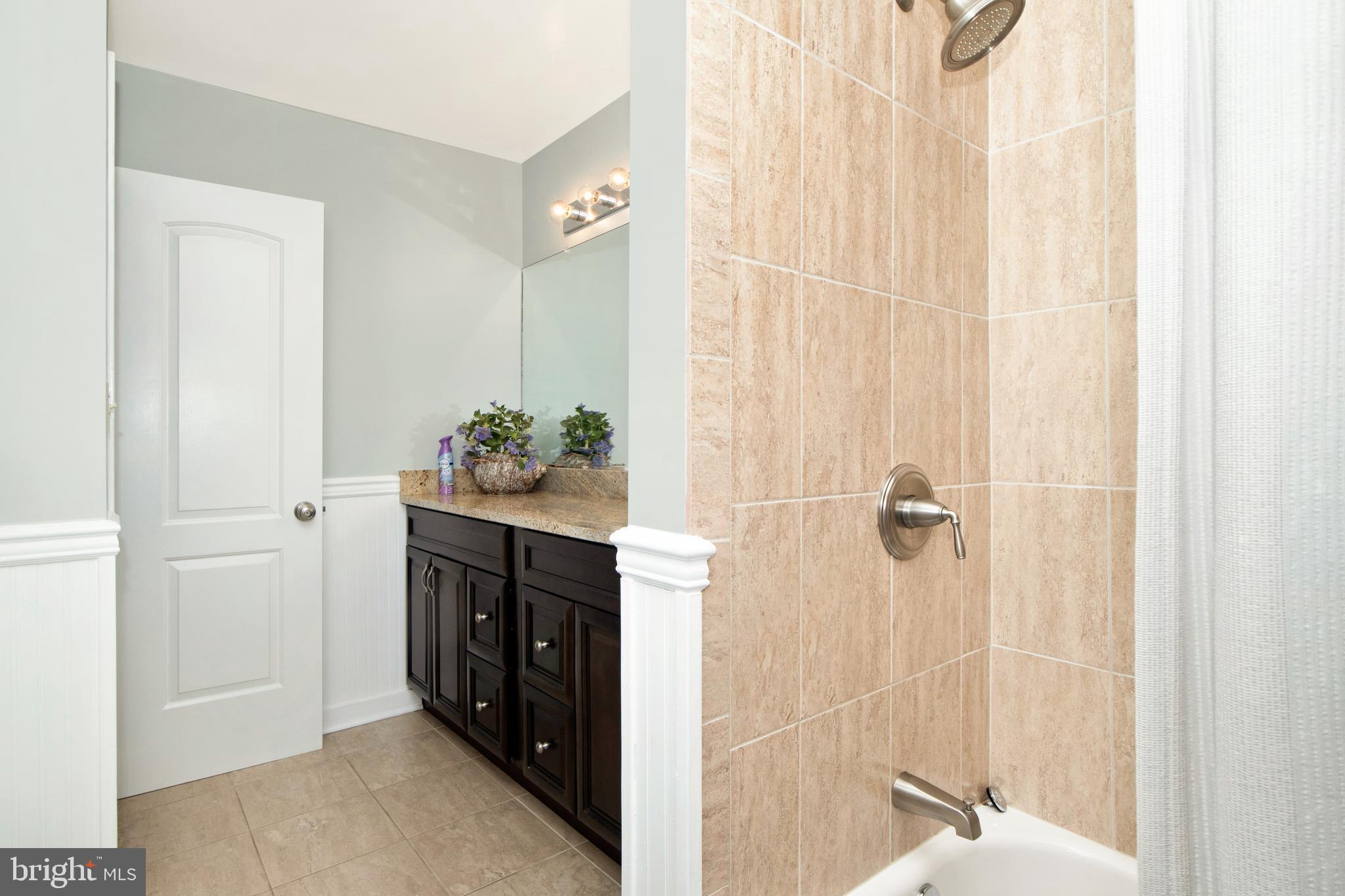 CHESAPEAKE HARBOUR - Residential