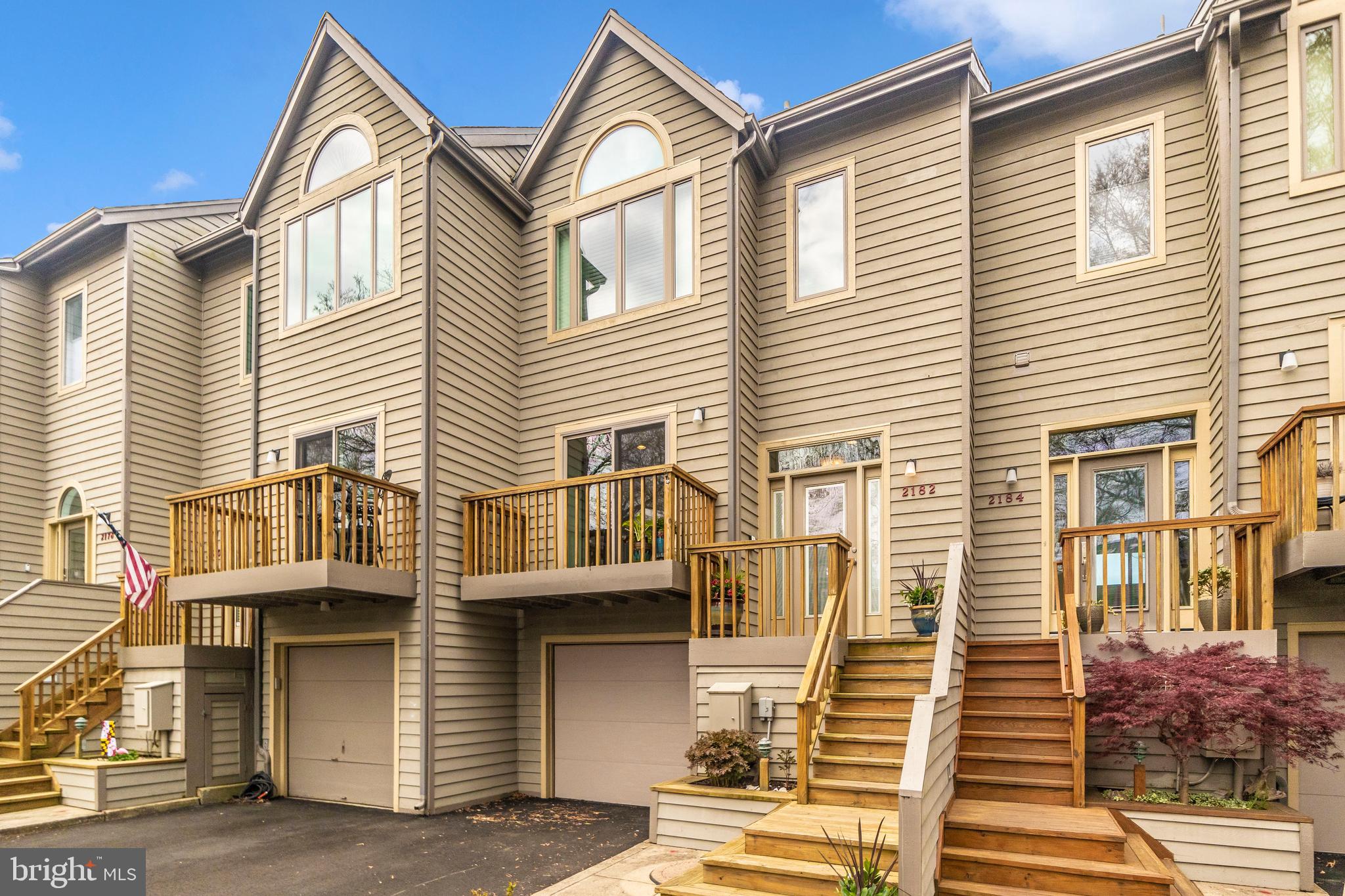 CHESAPEAKE HARBOUR - Residential