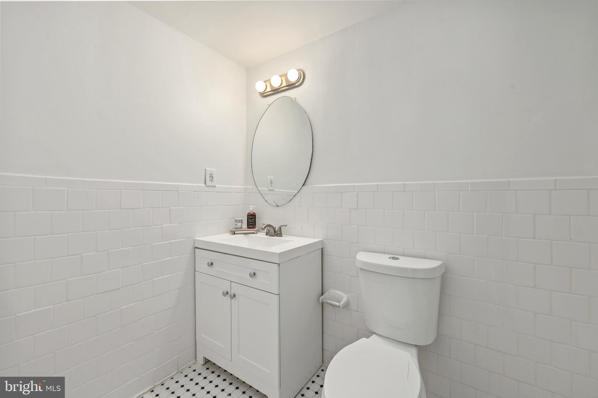 CAMBRIDGE SQUARE - Residential