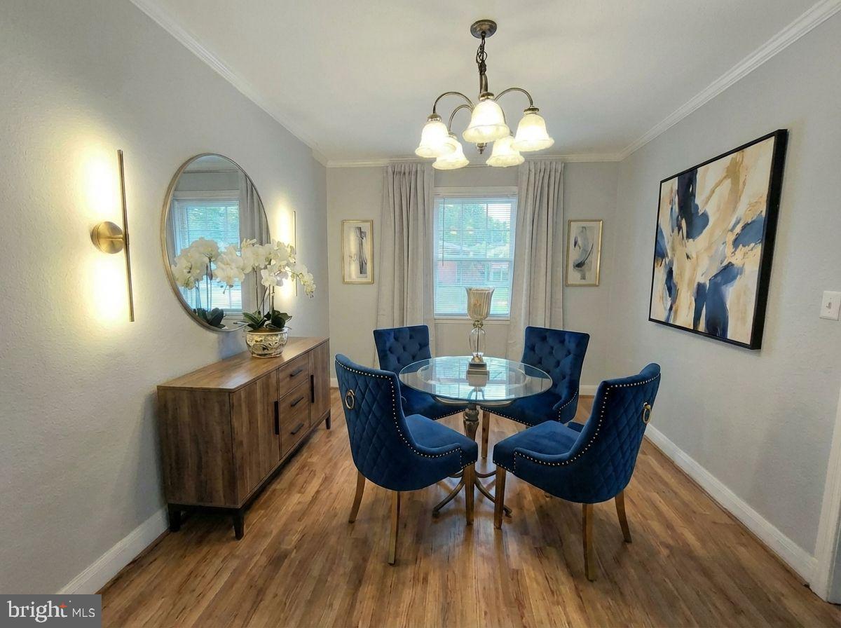 BELEVEDERE SQUARE - Residential