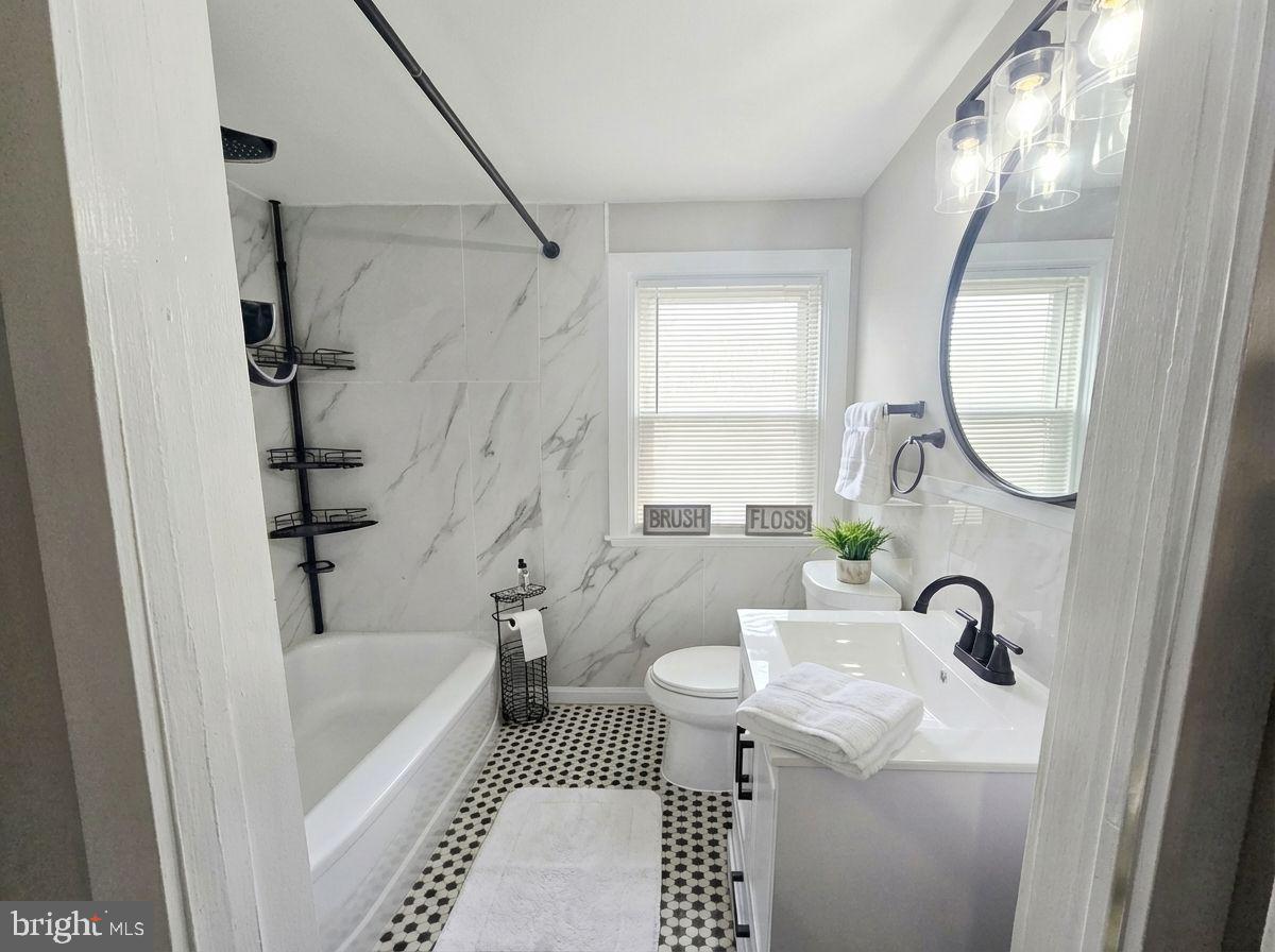 BELEVEDERE SQUARE - Residential