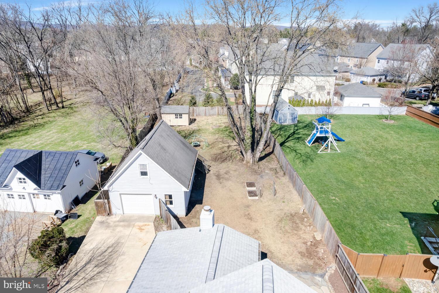 TOWN OF PURCELLVILLE - Residential