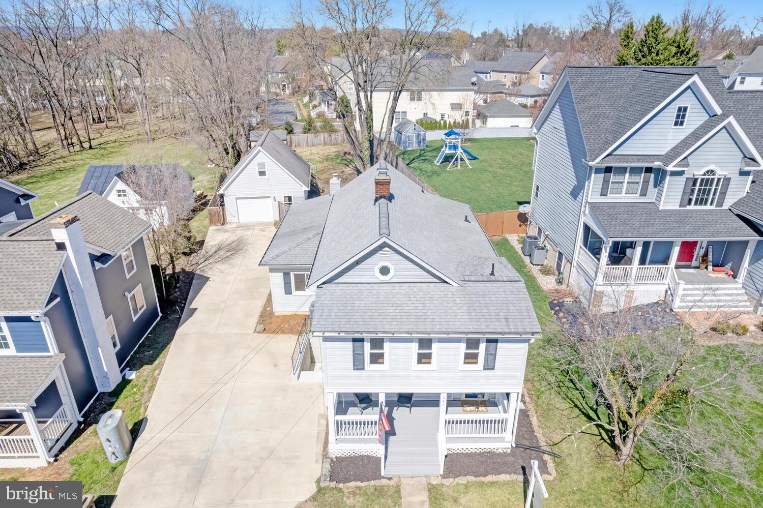 TOWN OF PURCELLVILLE - Residential