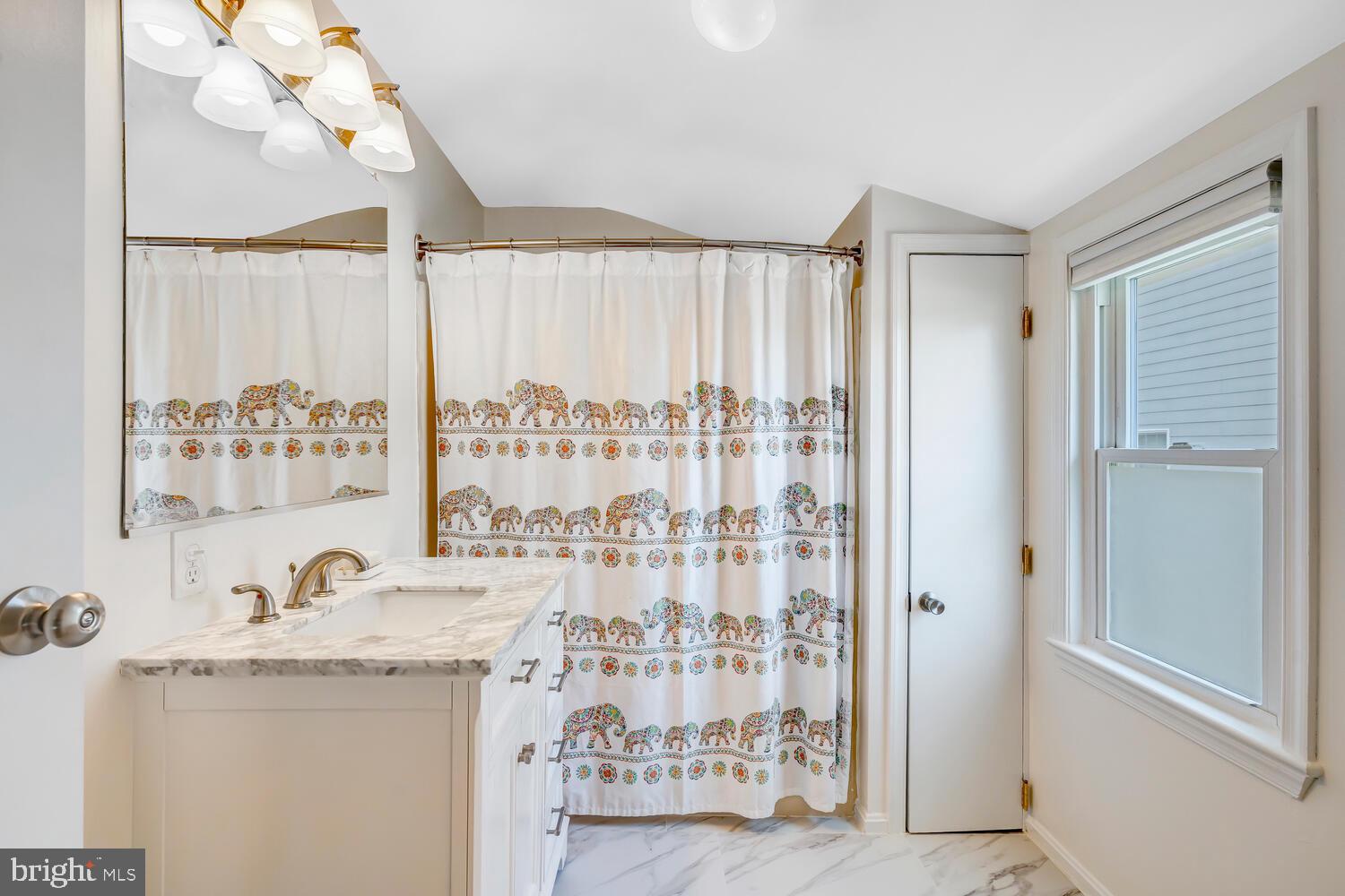 TOWN OF PURCELLVILLE - Residential