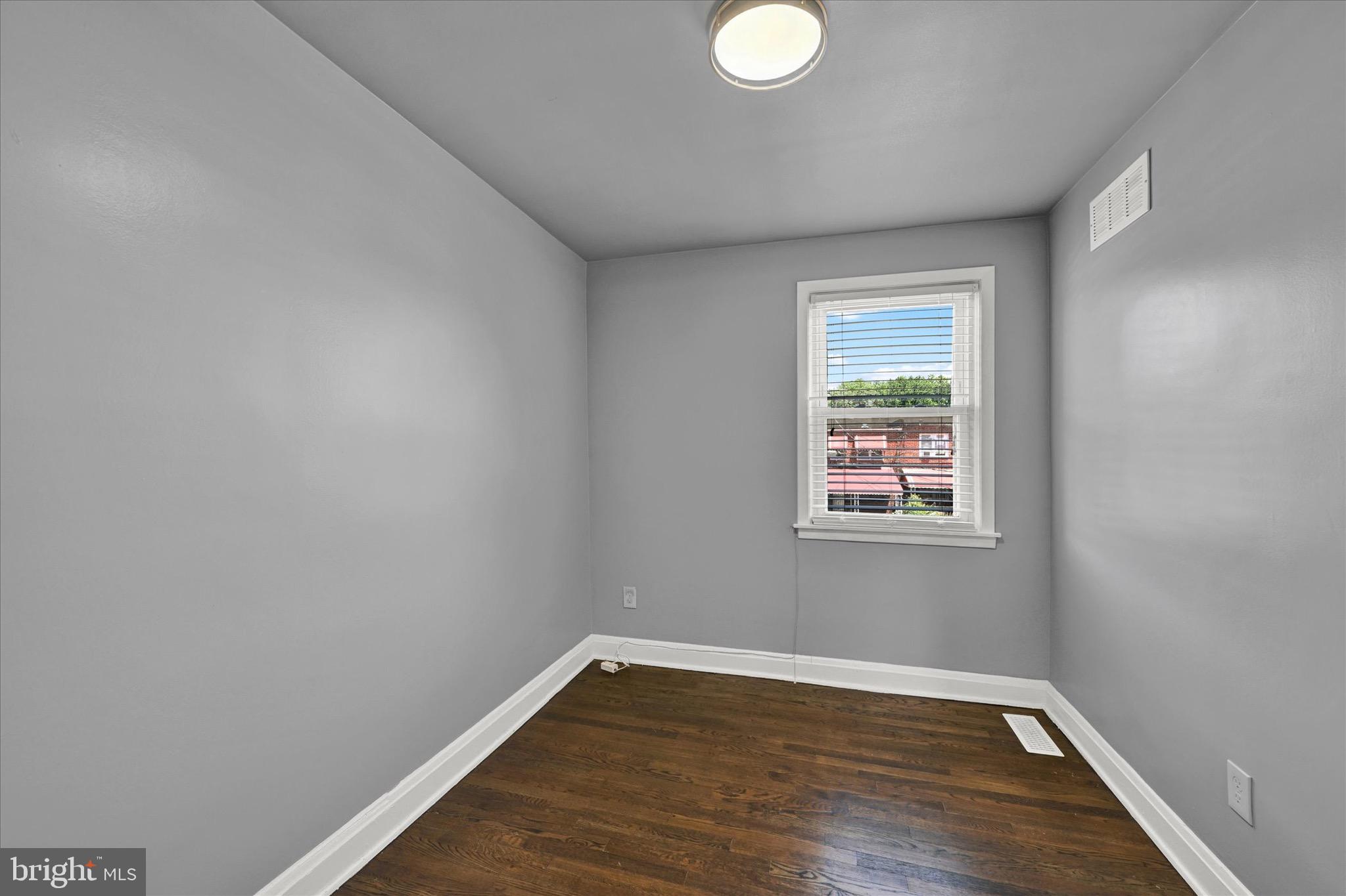 ROGNEL HEIGHTS - Residential