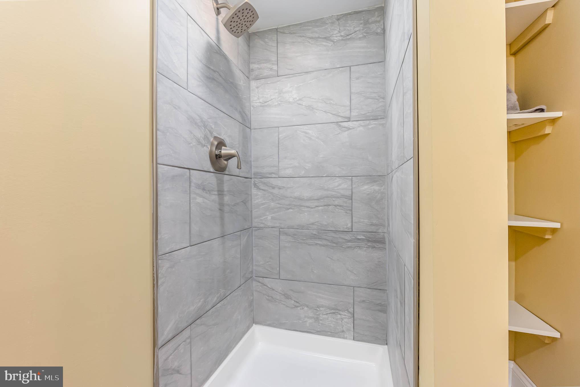 BACK RIVER HIGHLANDS - Residential