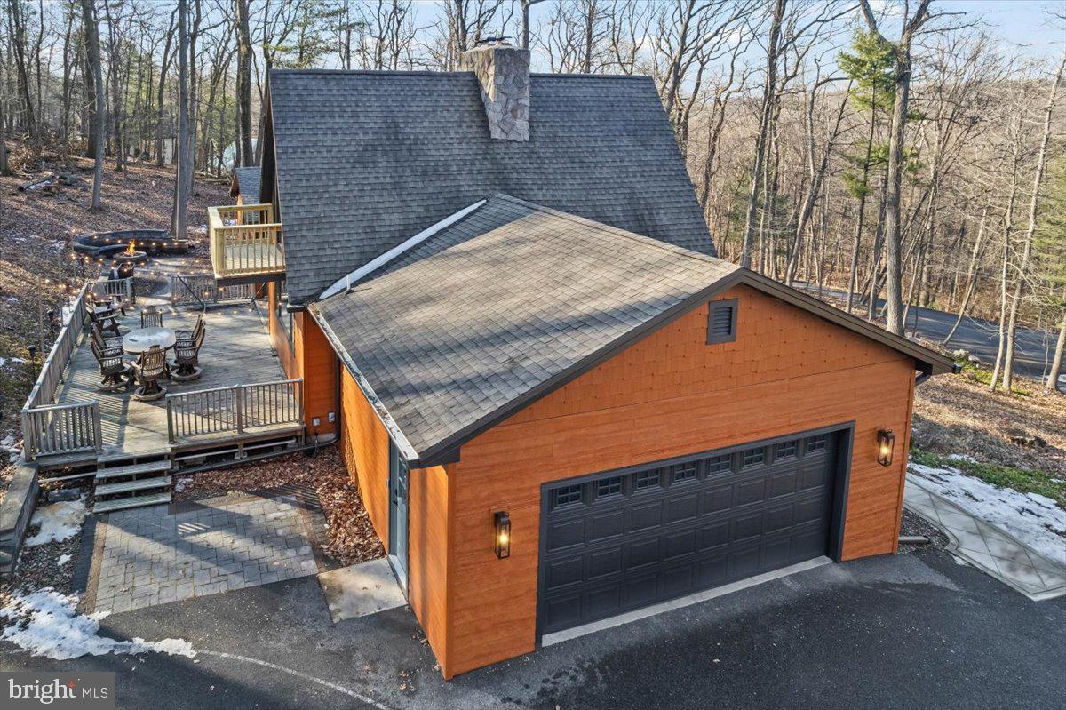 SPRING HILL ACRES - Residential