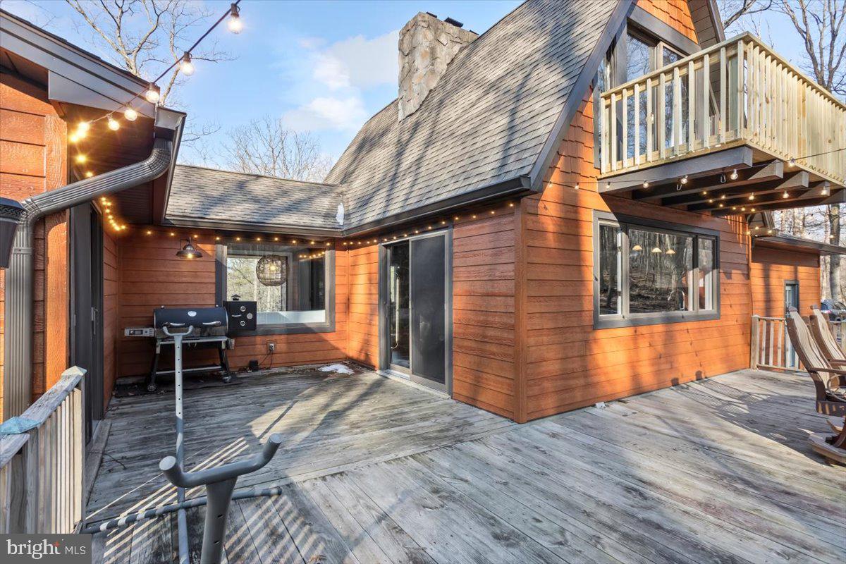 SPRING HILL ACRES - Residential