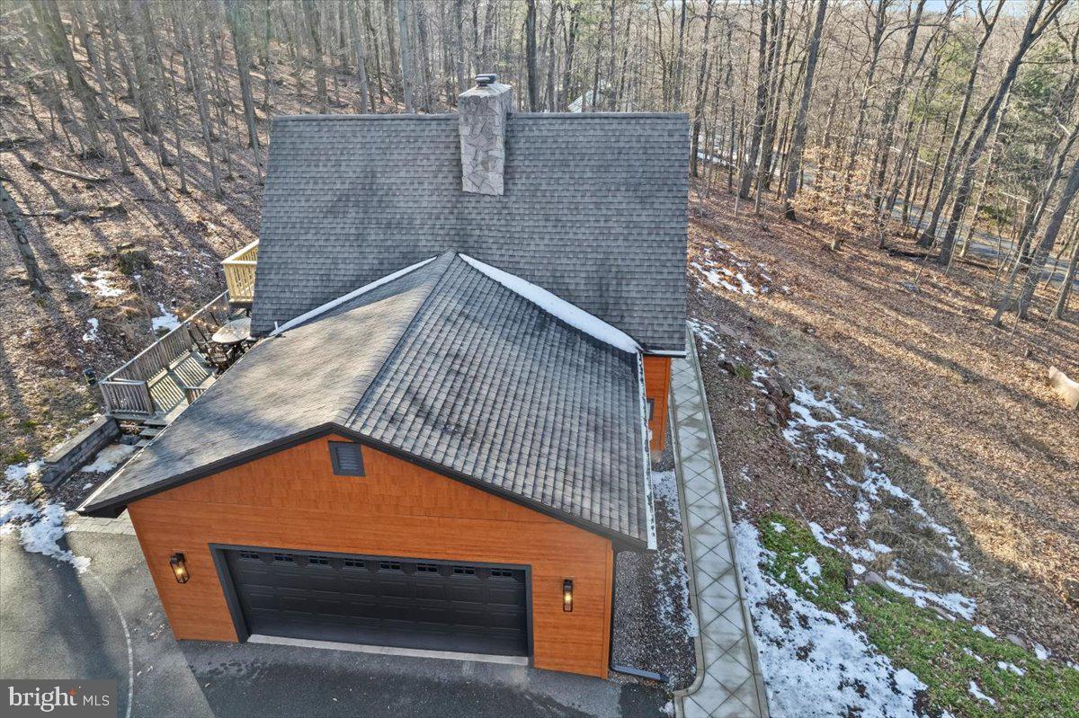 SPRING HILL ACRES - Residential