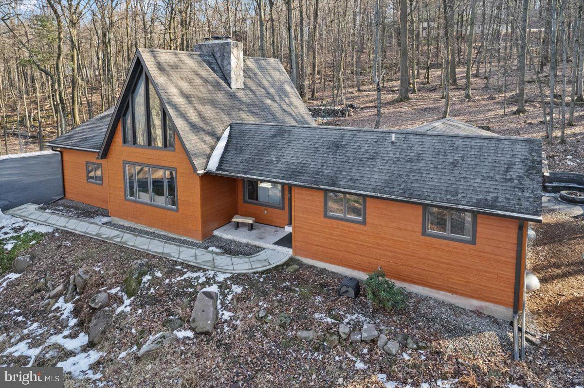 SPRING HILL ACRES - Residential