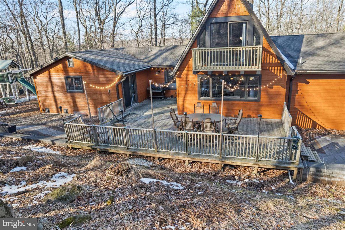 SPRING HILL ACRES - Residential