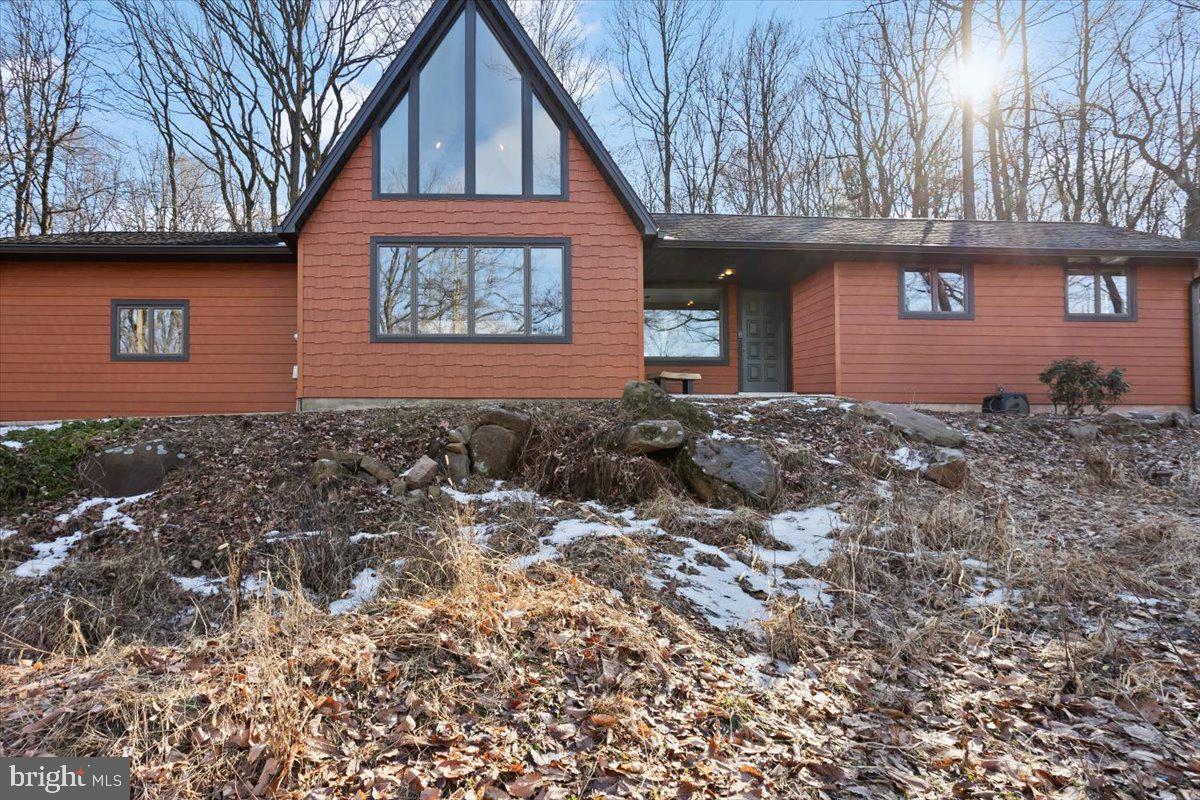 SPRING HILL ACRES - Residential