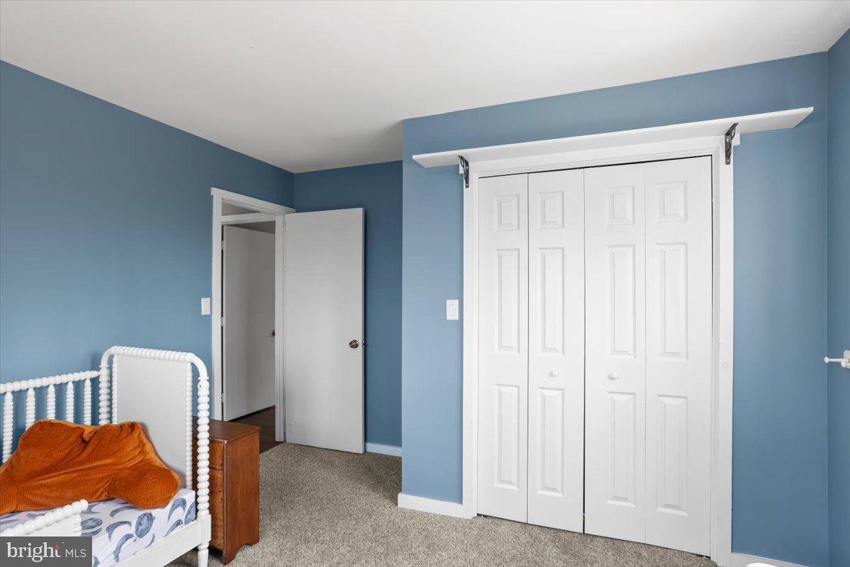 SPRING HILL ACRES - Residential