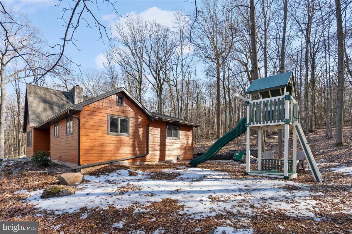 SPRING HILL ACRES - Residential