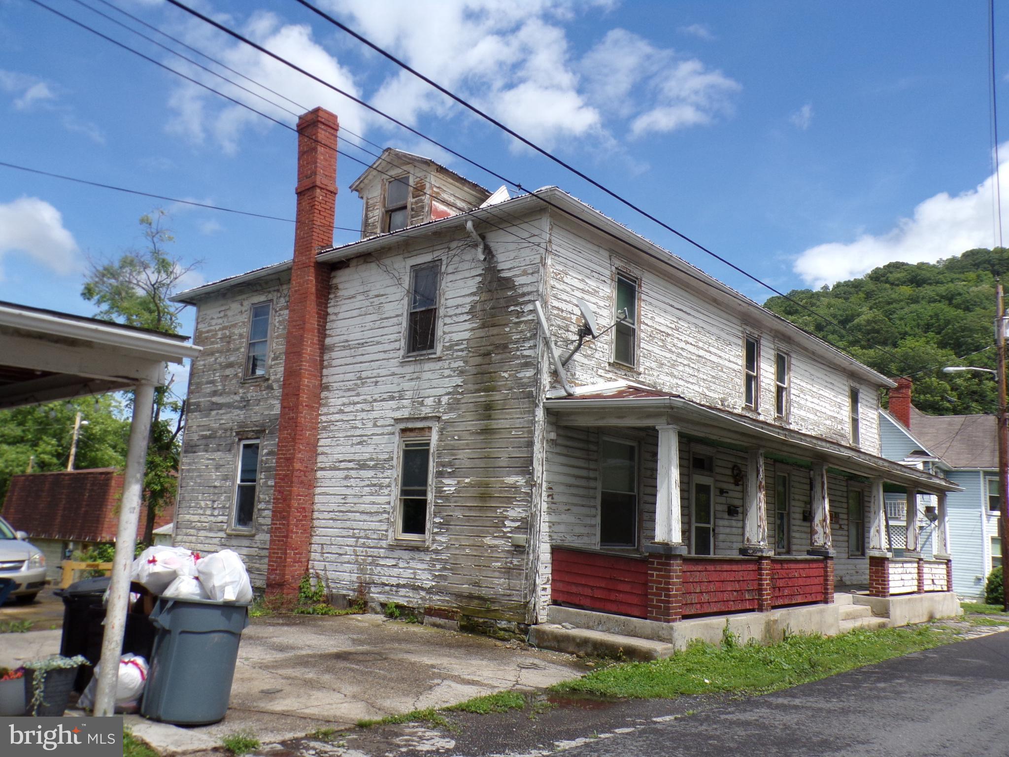 149 & 151 E PIEDMONT STREET