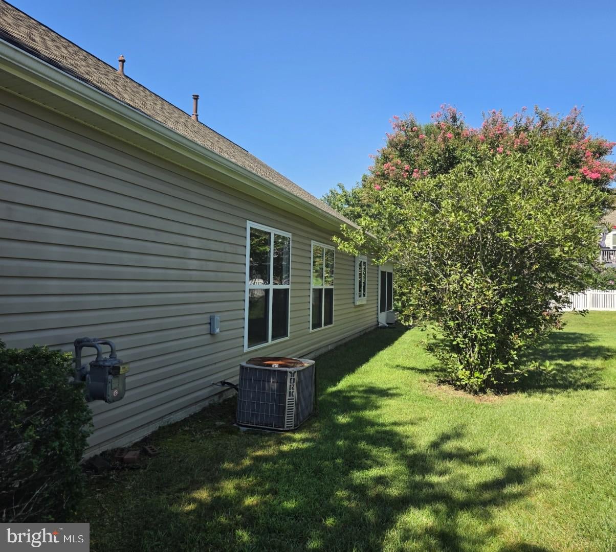 14 LUCKETTS DRIVE