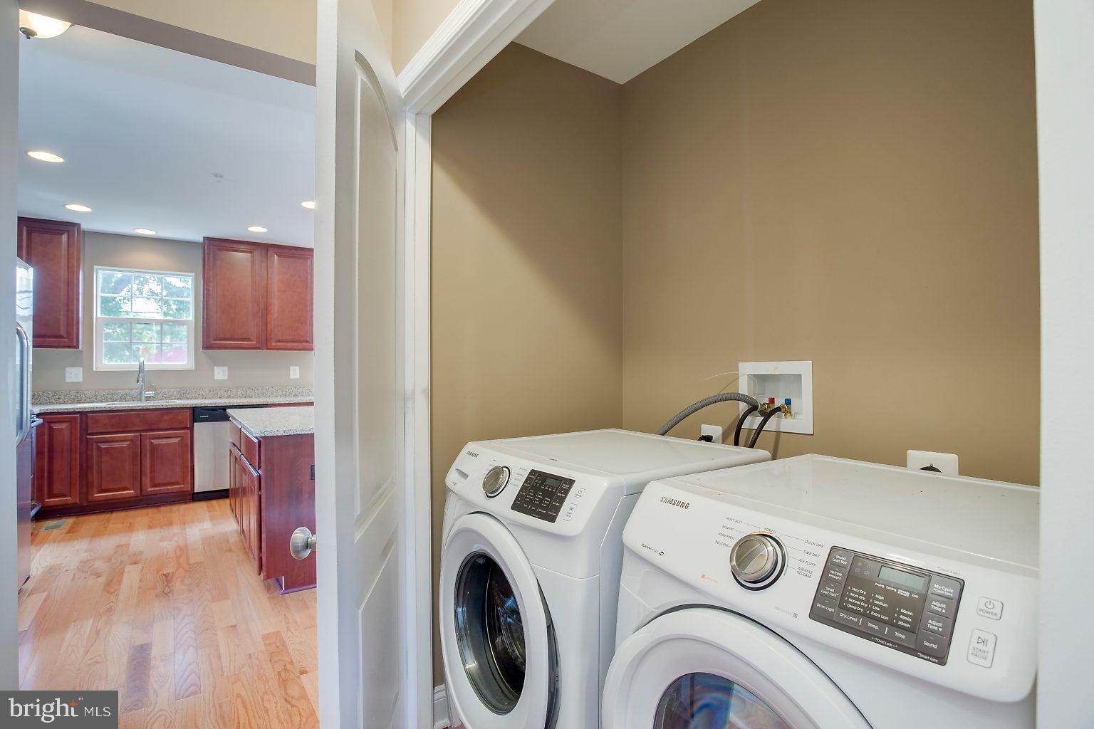 BALTIMORE HIGHLANDS - Residential