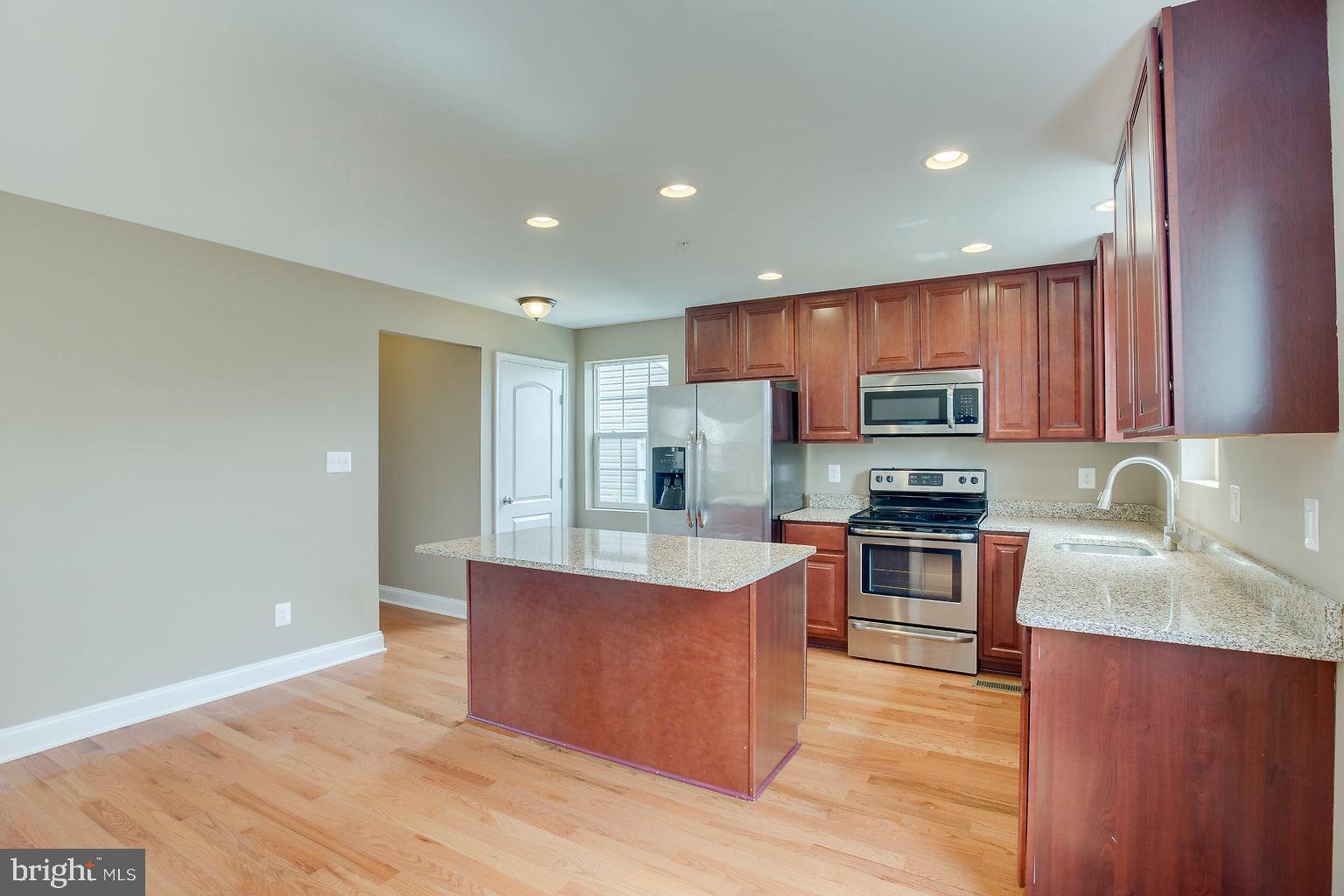 BALTIMORE HIGHLANDS - Residential