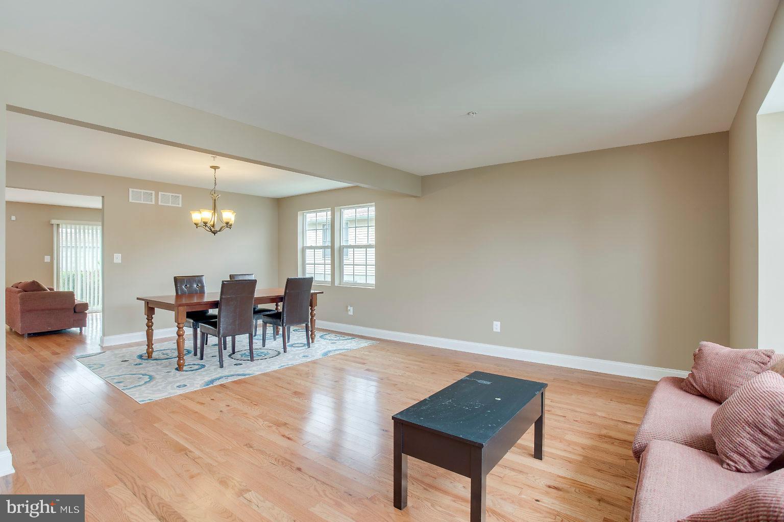 BALTIMORE HIGHLANDS - Residential