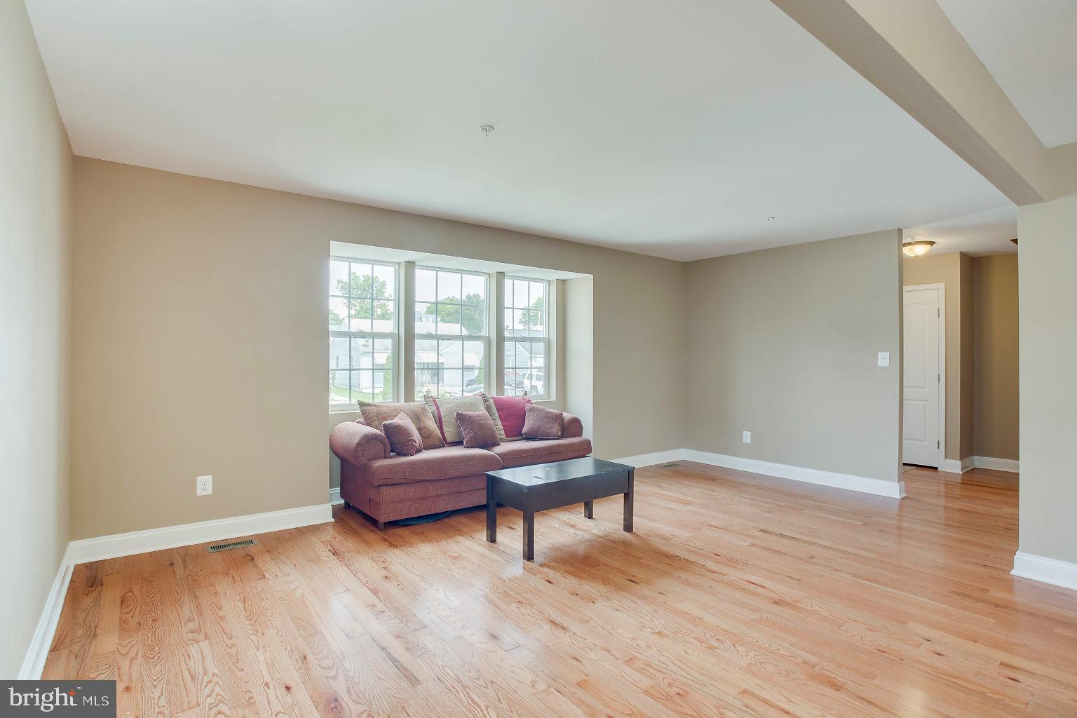 BALTIMORE HIGHLANDS - Residential