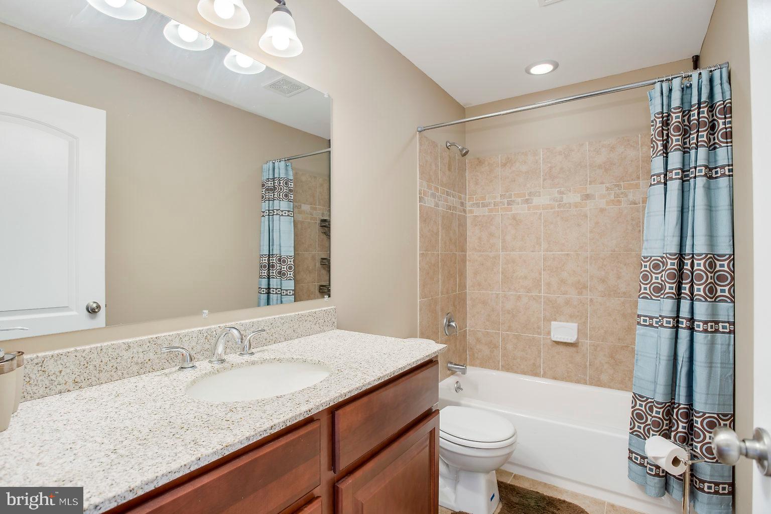 BALTIMORE HIGHLANDS - Residential