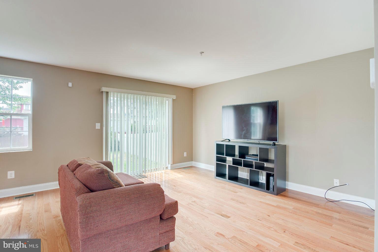 BALTIMORE HIGHLANDS - Residential