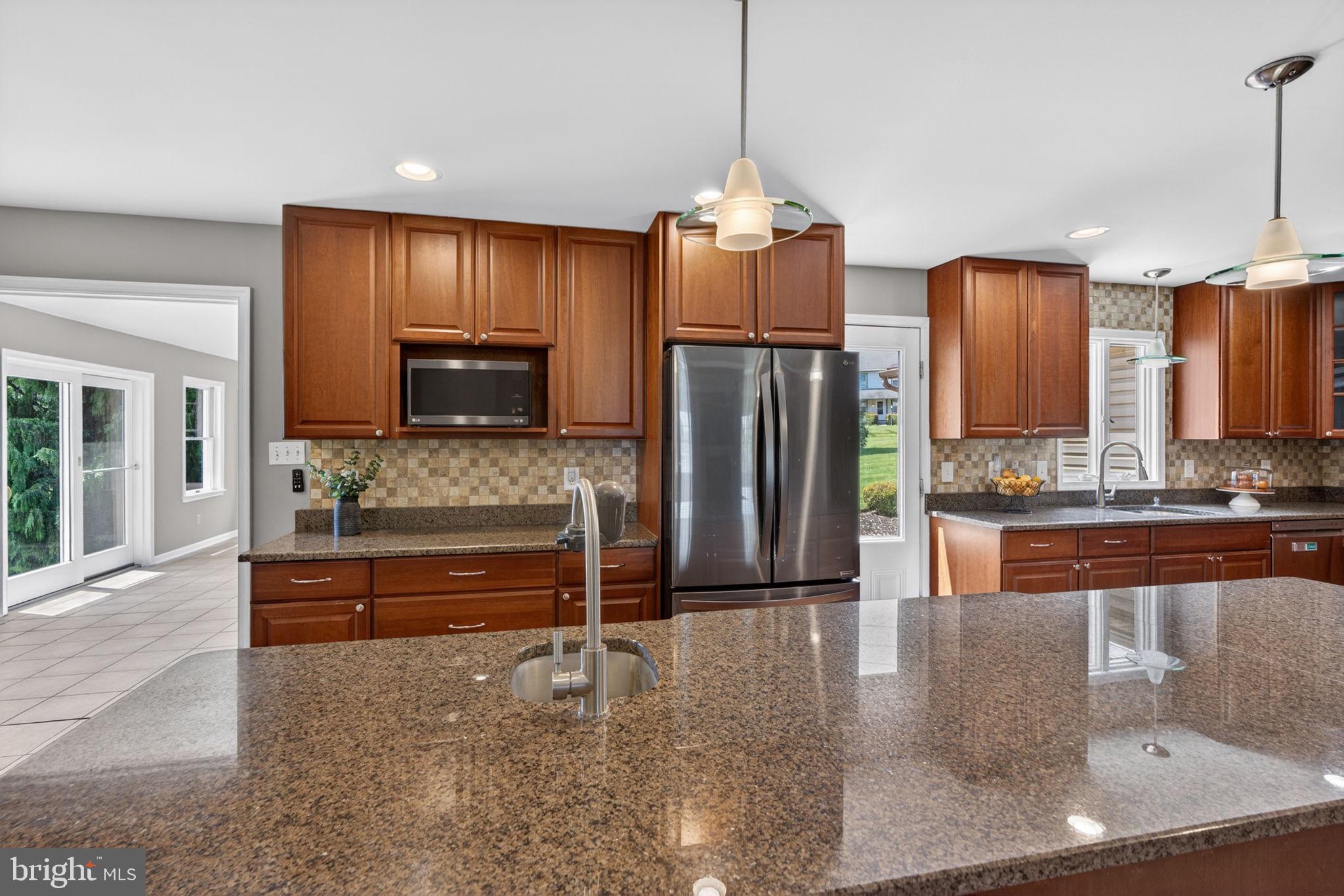 COUNTRY HOME ACRES - Residential