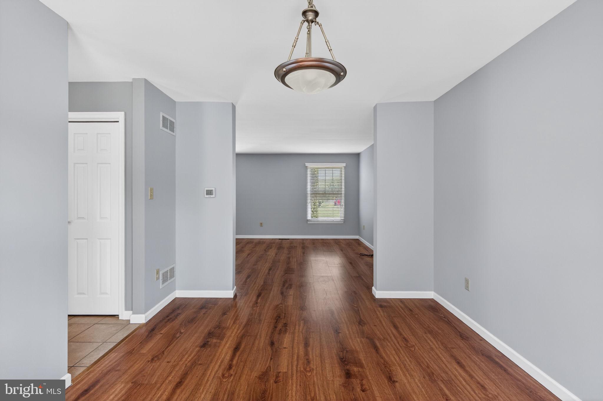 COUNTRY HOME ACRES - Residential