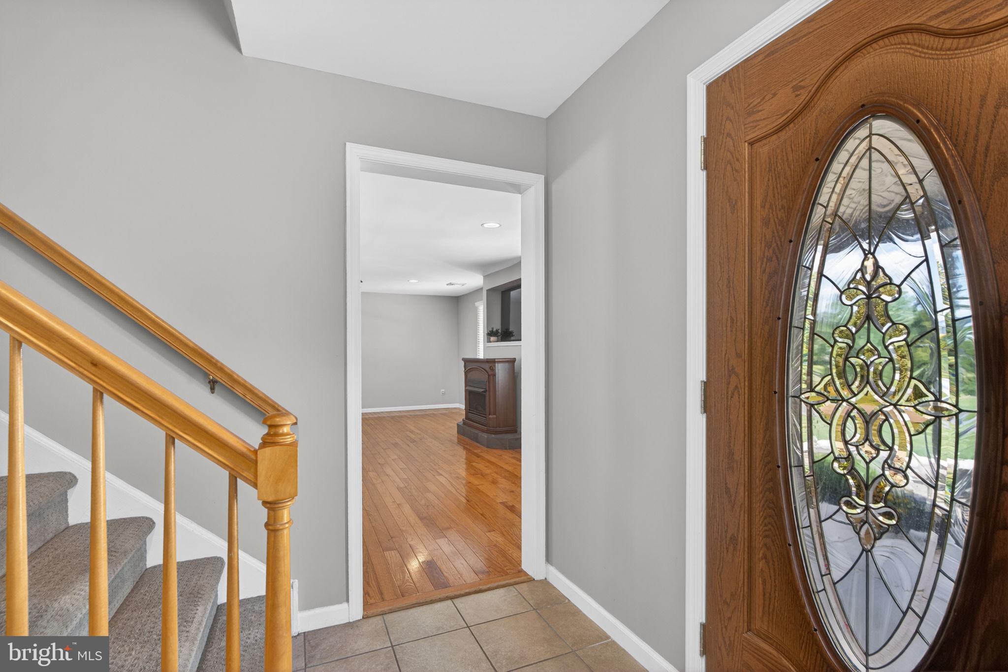 COUNTRY HOME ACRES - Residential
