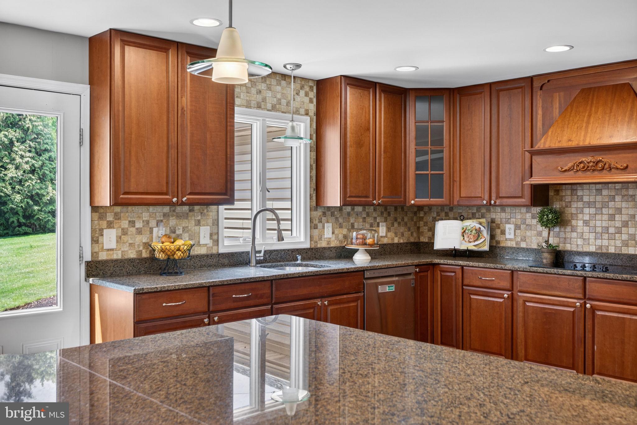 COUNTRY HOME ACRES - Residential