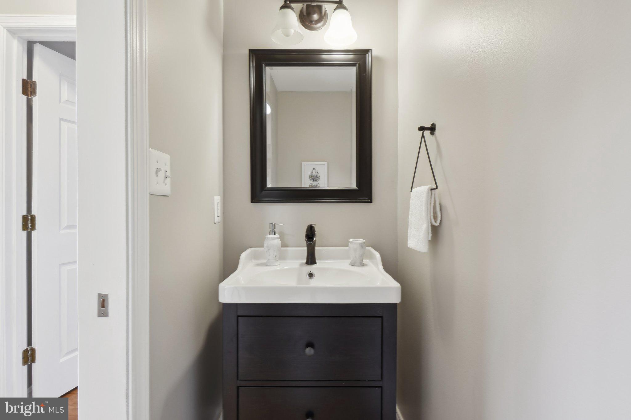 YORKTOWN - Residential