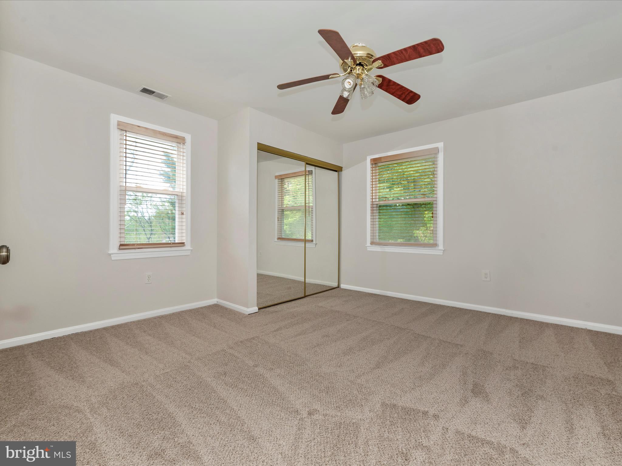 TURKEY HILL ESTATES - Residential Income