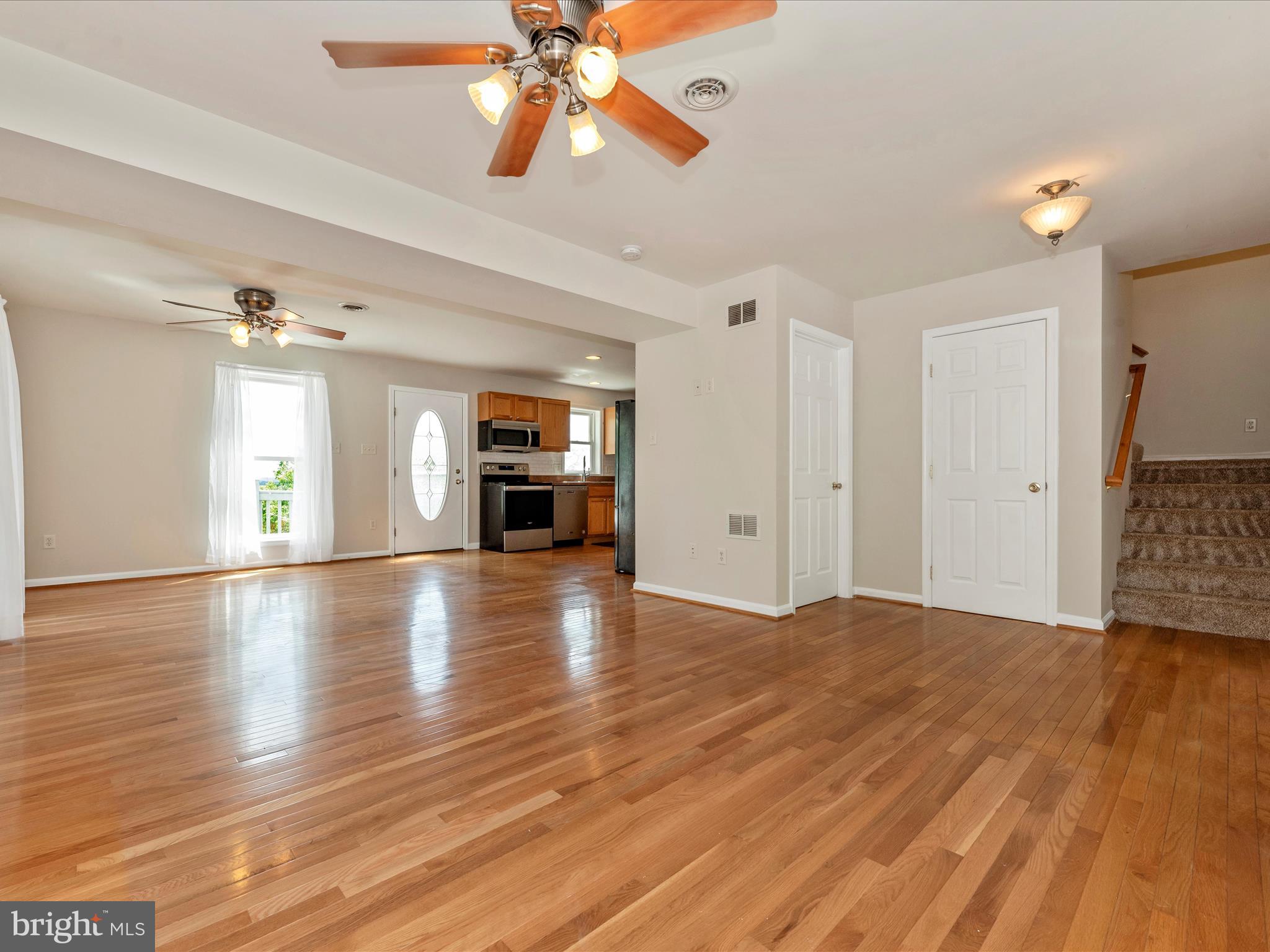 TURKEY HILL ESTATES - Residential Income