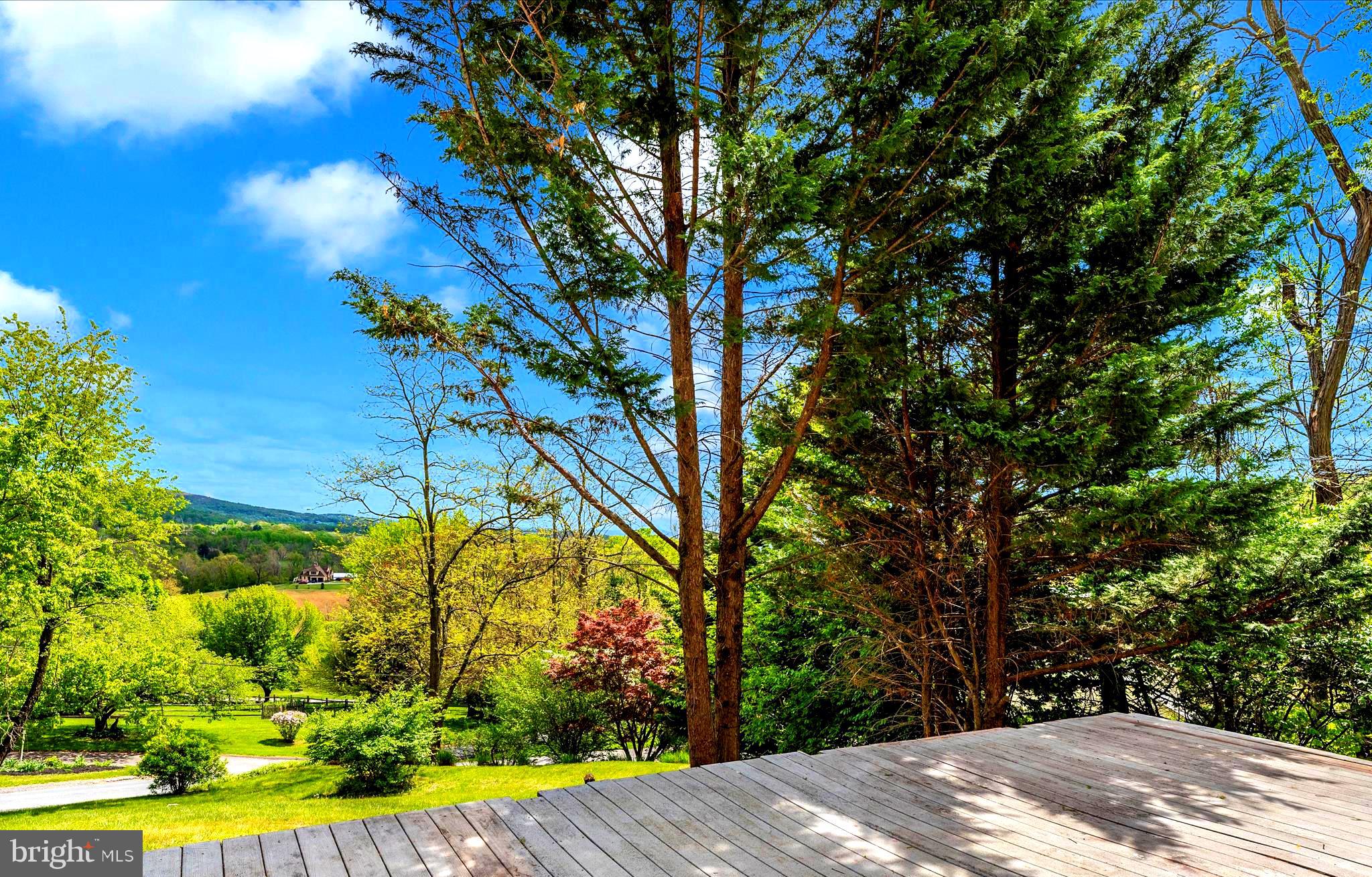 TURKEY HILL ESTATES - Residential Income