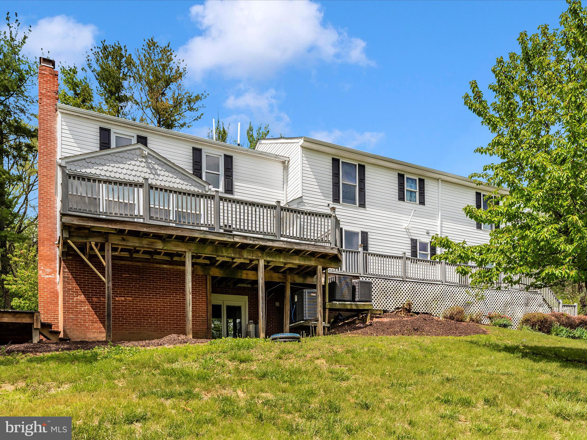 TURKEY HILL ESTATES - Residential Income