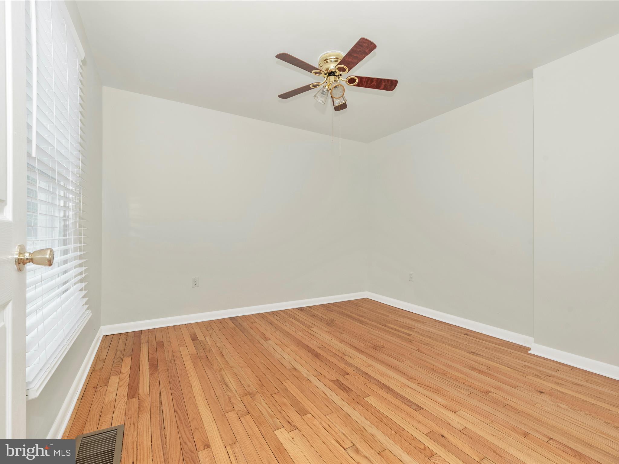 TURKEY HILL ESTATES - Residential Income