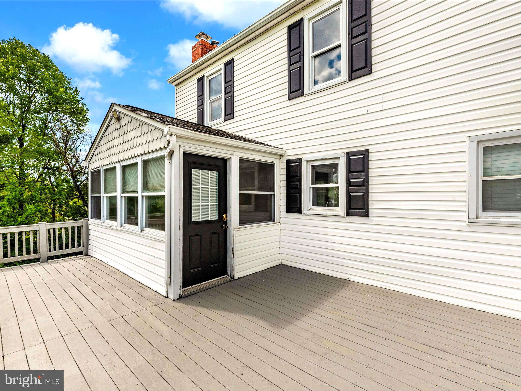 TURKEY HILL ESTATES - Residential Income