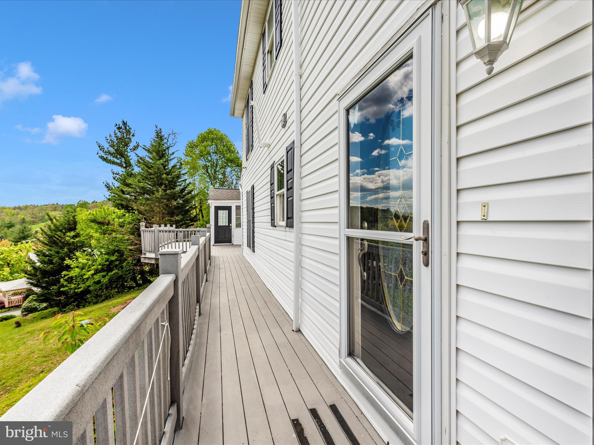 TURKEY HILL ESTATES - Residential Income