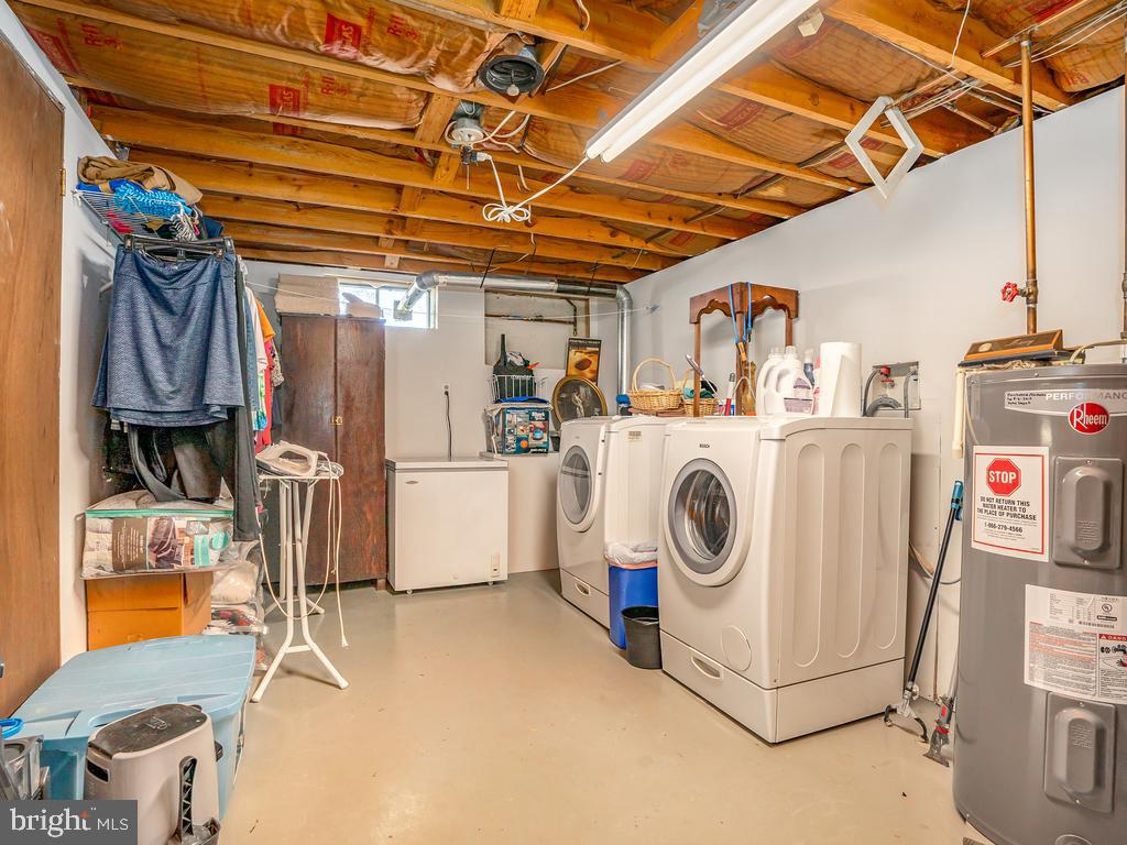 MT. PLEASANT ESTATES - Residential