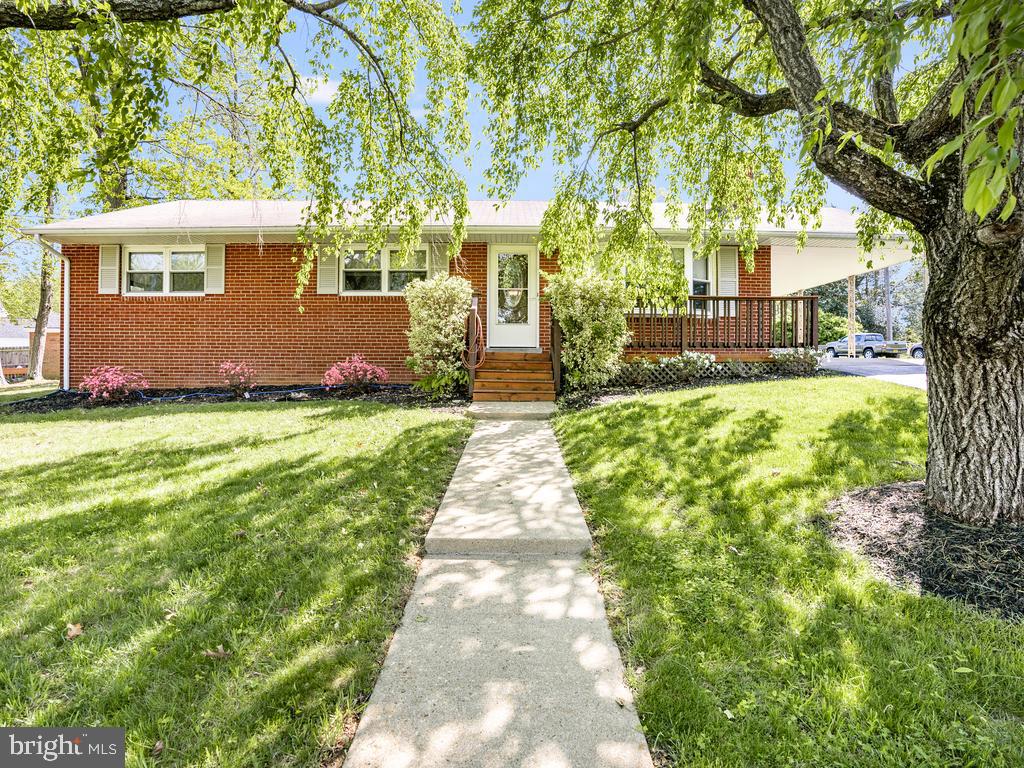 MT. PLEASANT ESTATES - Residential