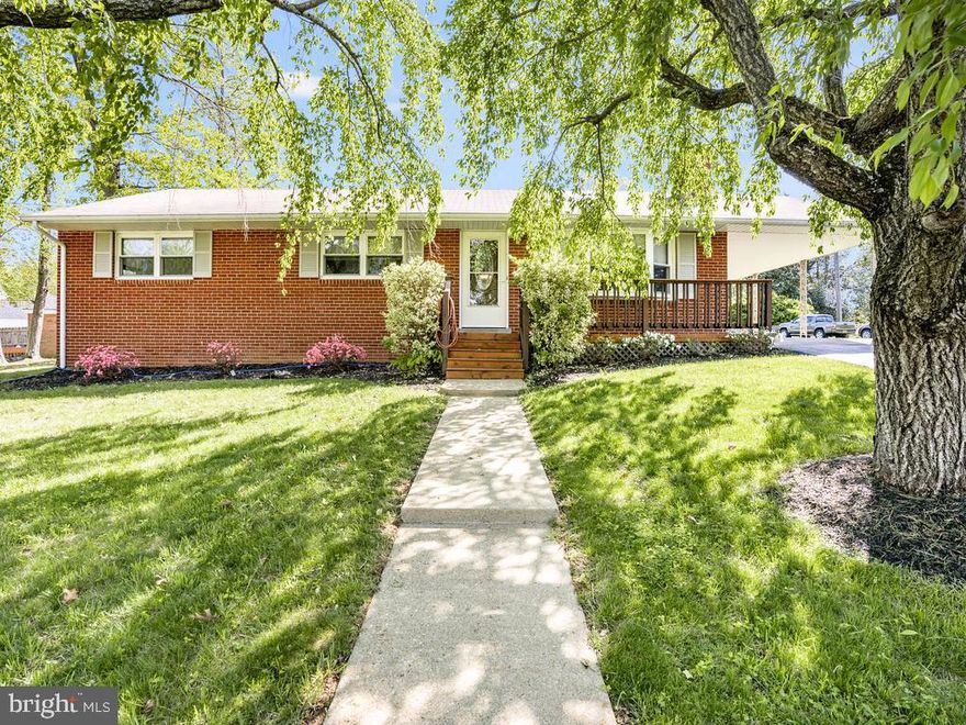 All Brick, quality built one level home situated on just over a half acre lot in a quiet cul-de-sac. Minutes to Leland VRE and less than 10 minutes to I-95.  Asphalt circular driveway lead you to this lushly landscaped and well manicured yard.  Hardwood floors fill out the entire main level with spacious bedrooms and well equipped kitchen with generous table space. Fully finished basement offers a large recreation space plus optional 4th bedroom (ntc) plus workshop that leads out to the back yard and a huge storage shed with power. Home amenities include: whole house generator, 2 Fireplaces that have gas logs but can be converted back to wood burning, dual power furnace (electric with oil back up)  OWNERS MAY NEED UP TO A 60 DAY RENT BACK-HAVING HOME BUILT AND COMPLETION DATE IS TENTATIVELY SET FOR JULY.