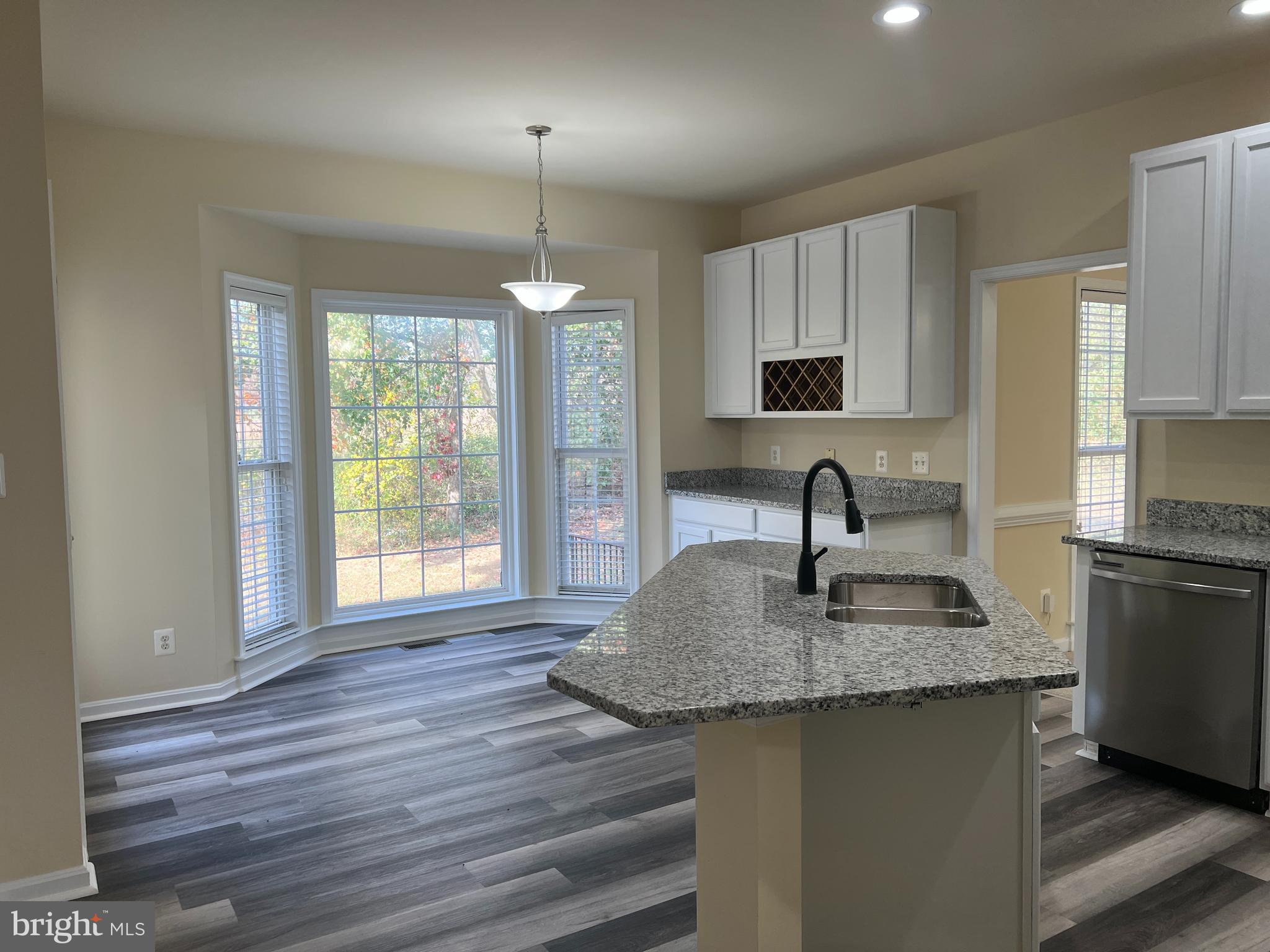 STAFFORD LAKES VILLAGE - Residential Lease