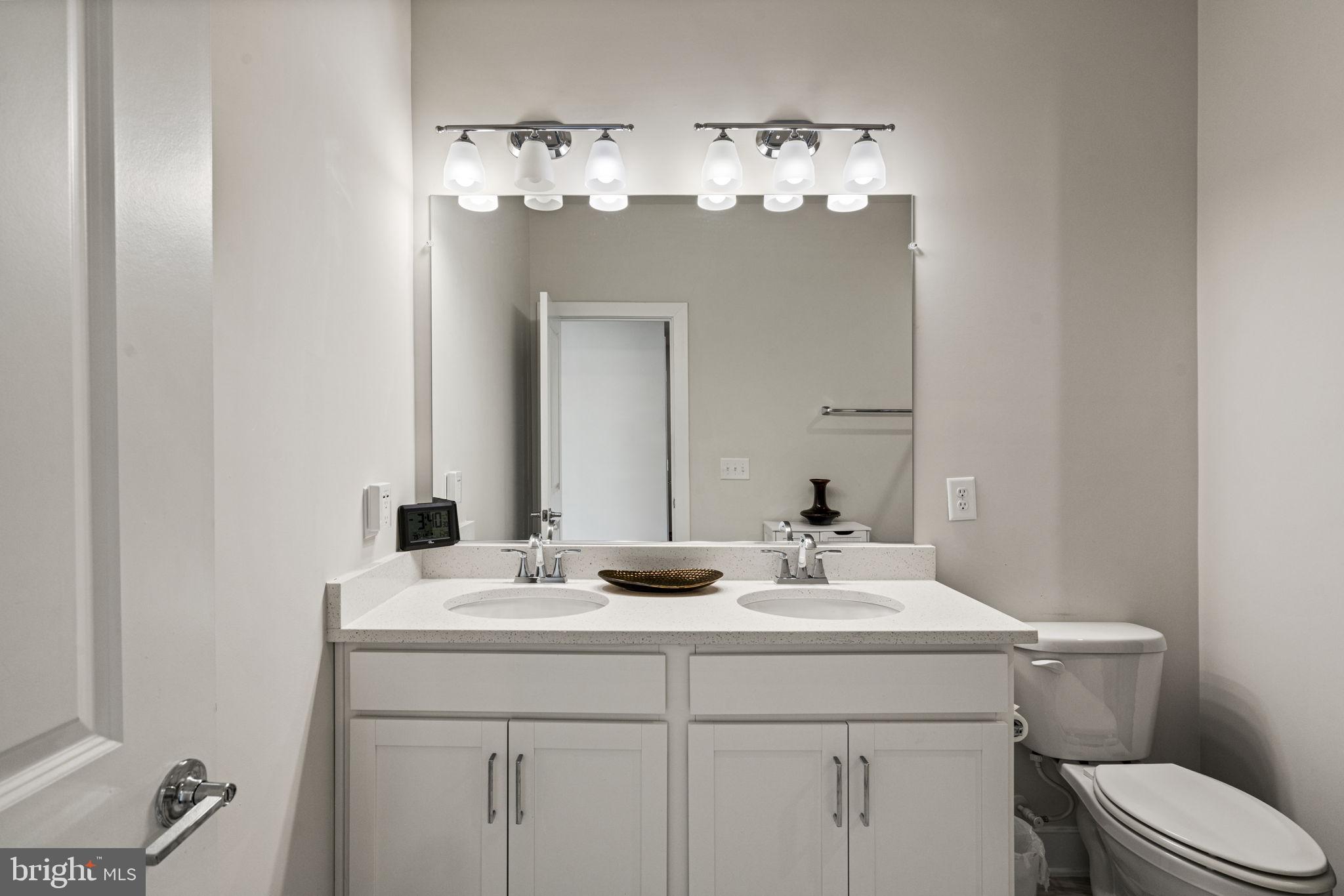 POTOMAC SHORES - Residential