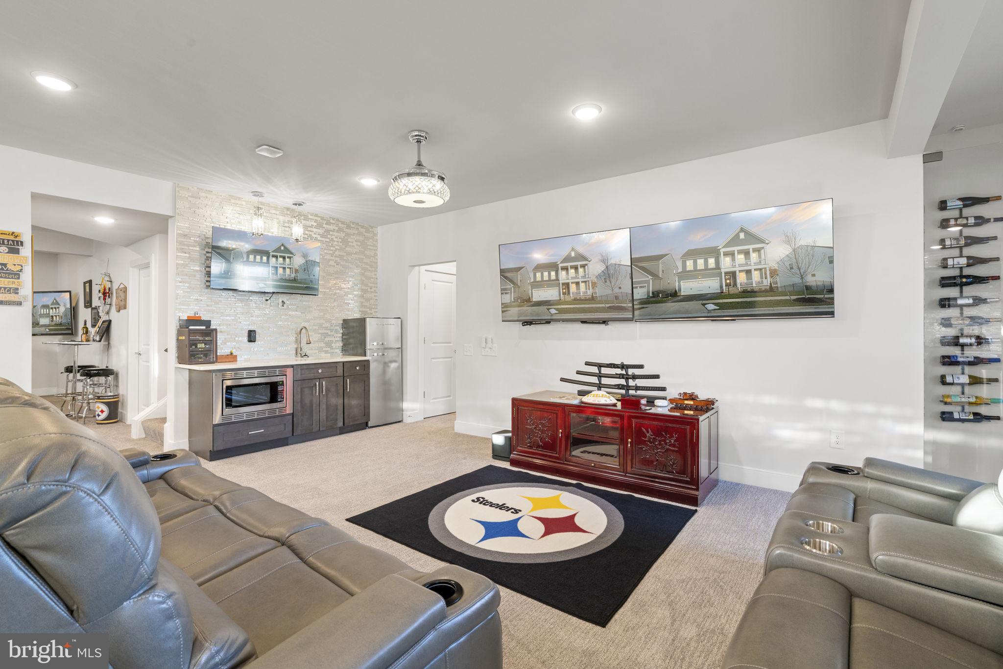 POTOMAC SHORES - Residential