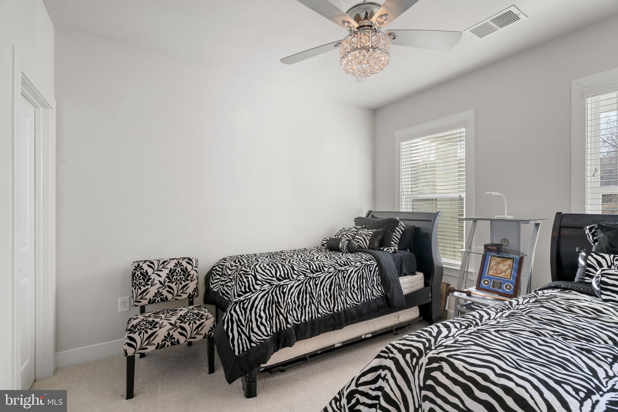 POTOMAC SHORES - Residential