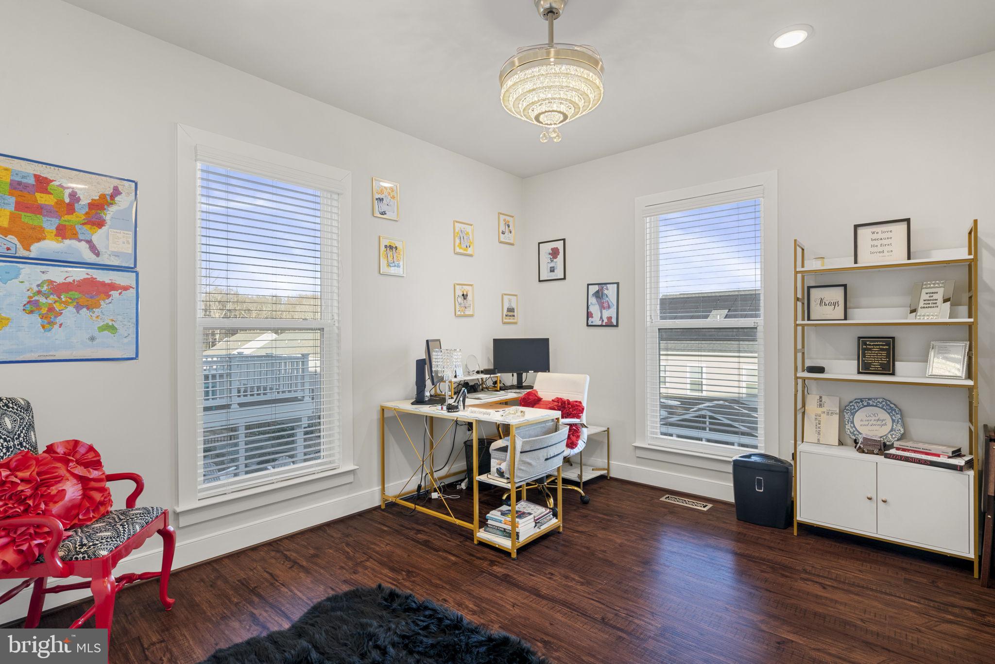 POTOMAC SHORES - Residential