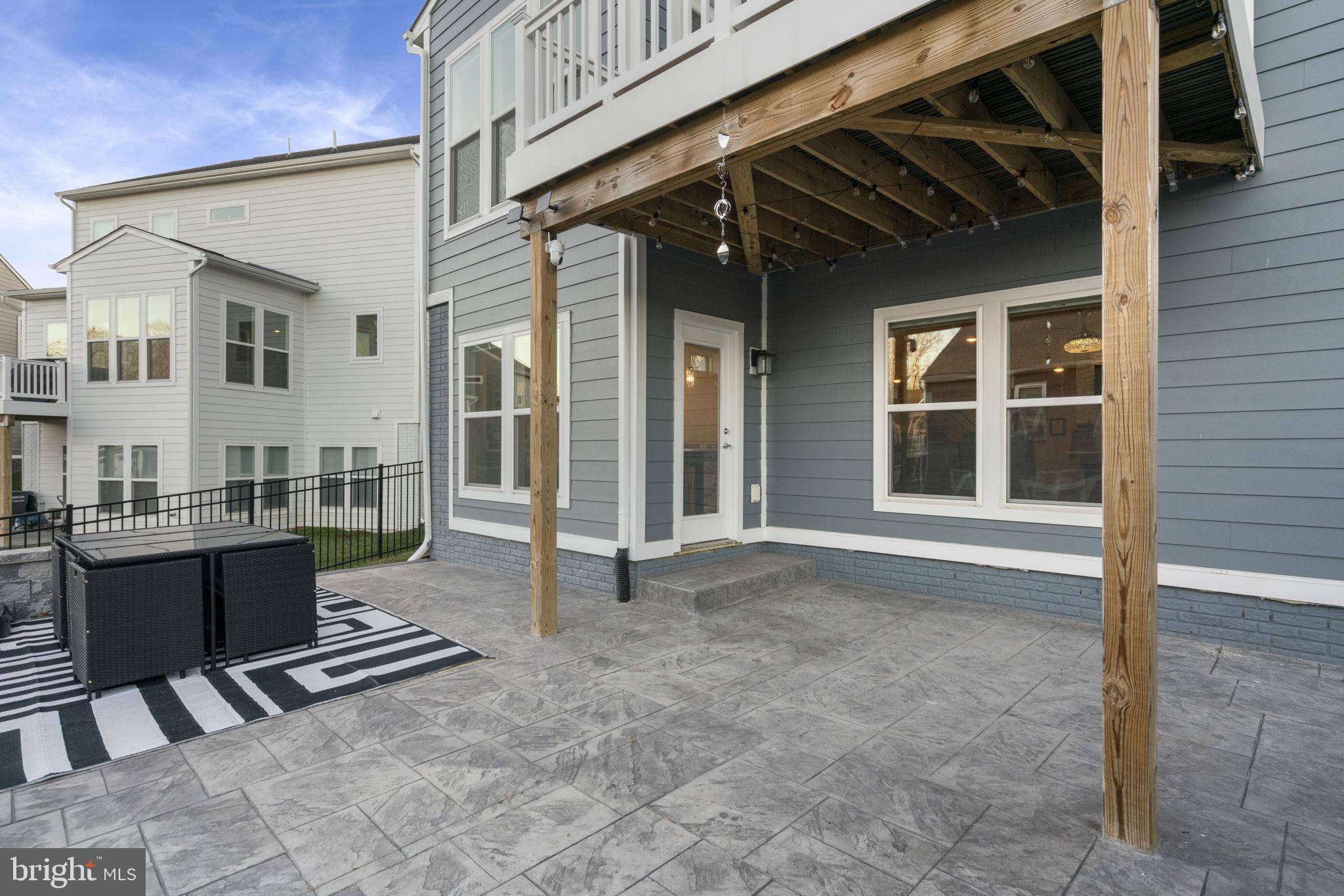 POTOMAC SHORES - Residential