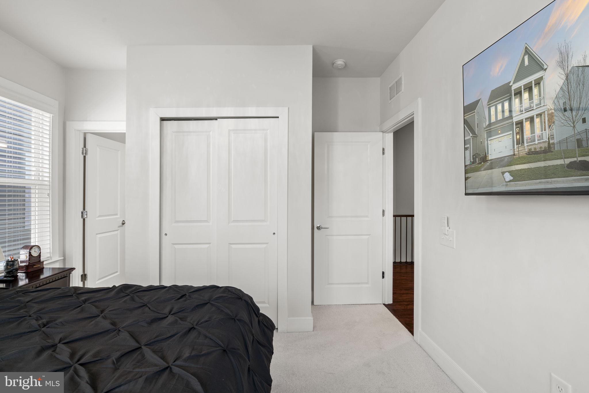 POTOMAC SHORES - Residential