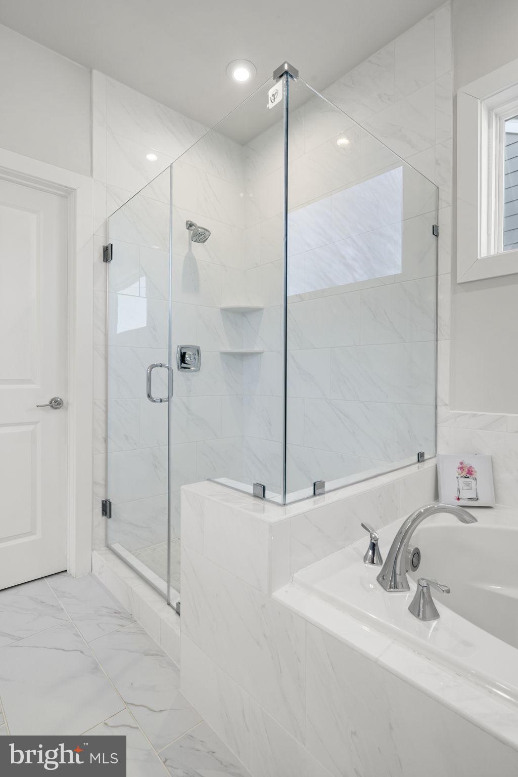 POTOMAC SHORES - Residential