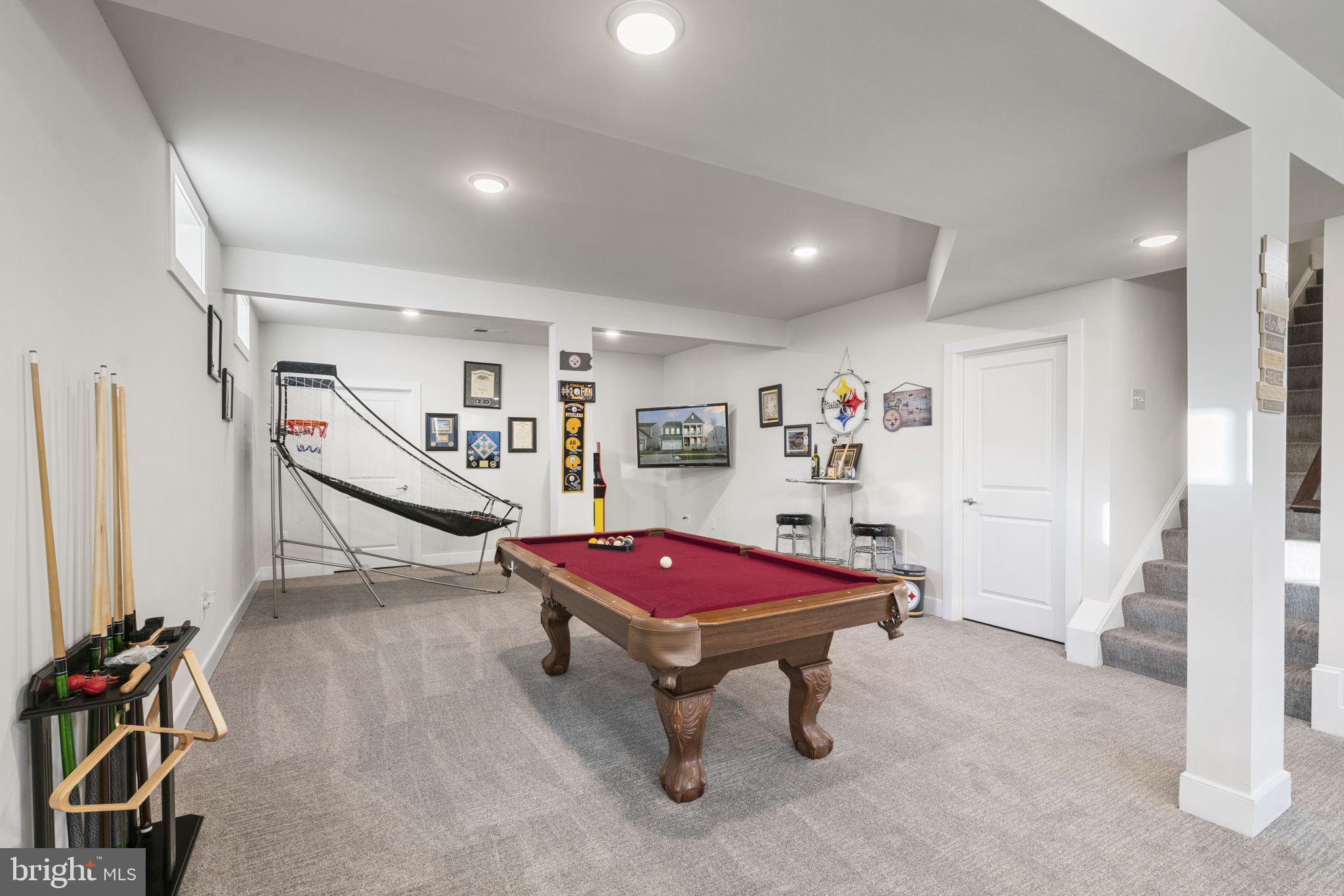 POTOMAC SHORES - Residential